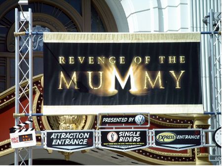 Revenge of the Mummy photo, from ThemeParkInsider.com